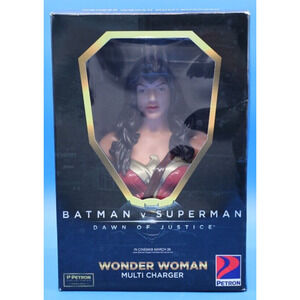 Petron Gadget Collection Wonder Woman Multi-Charger